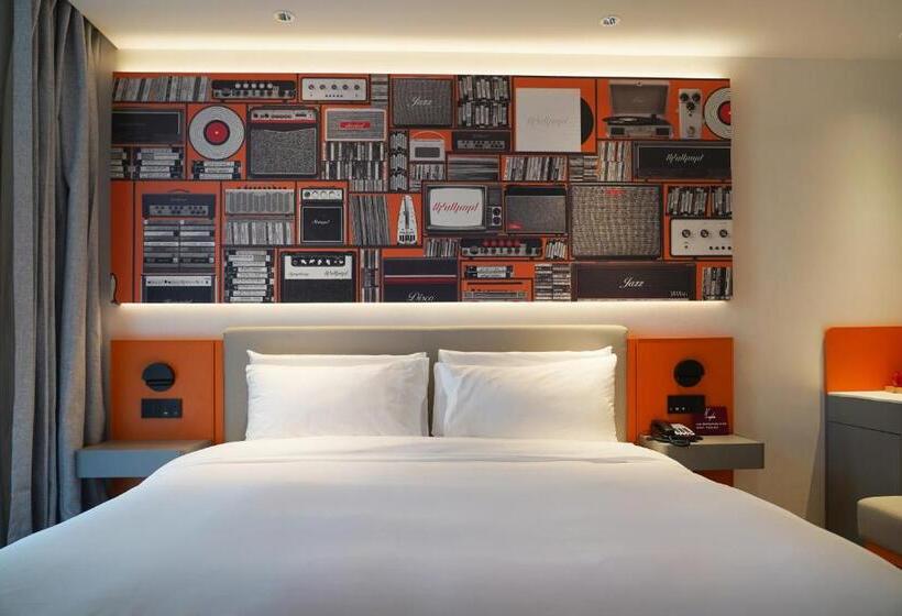 غرفة قياسية سرير كينج, Ibis Styles Hotel   260m From Guangji Street Subway Station