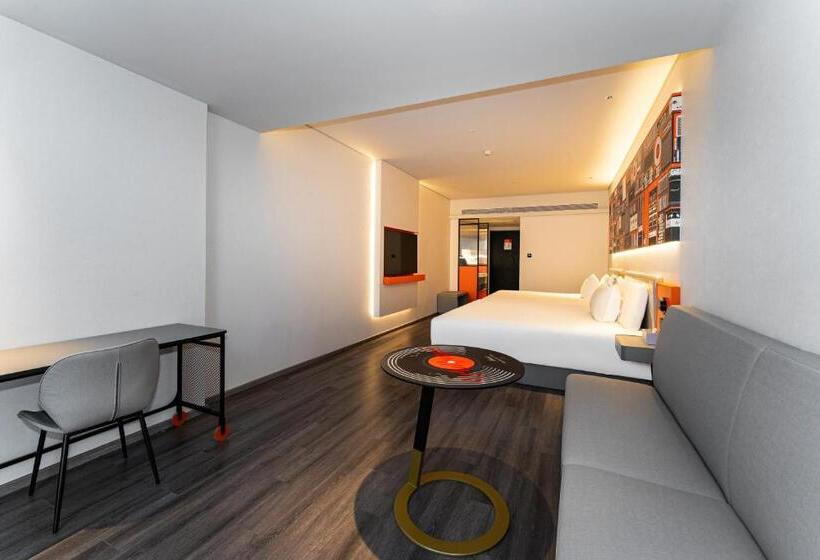 غرفة بيزنس, Ibis Styles Hotel   260m From Guangji Street Subway Station