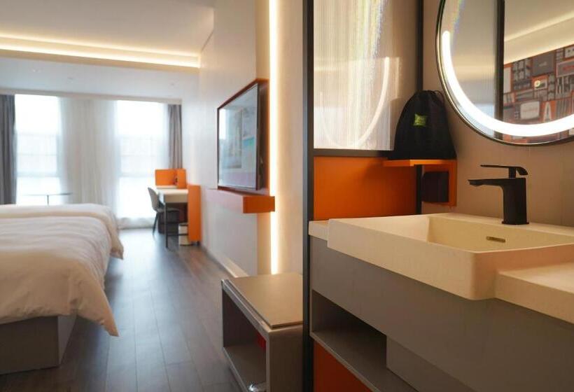 غرفة بيزنس, Ibis Styles Hotel   260m From Guangji Street Subway Station