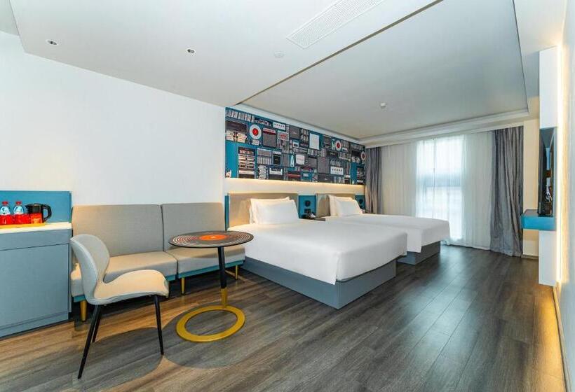 غرفة ديلوكس عائلية, Ibis Styles Hotel   260m From Guangji Street Subway Station