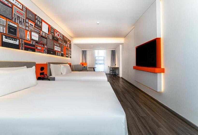 غرفة ديلوكس عائلية, Ibis Styles Hotel   260m From Guangji Street Subway Station