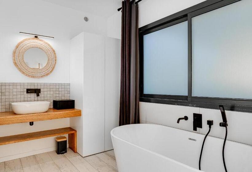 آپارتمان 1 خوابه با چشمانداز استخر, Le Moma By The Ocean