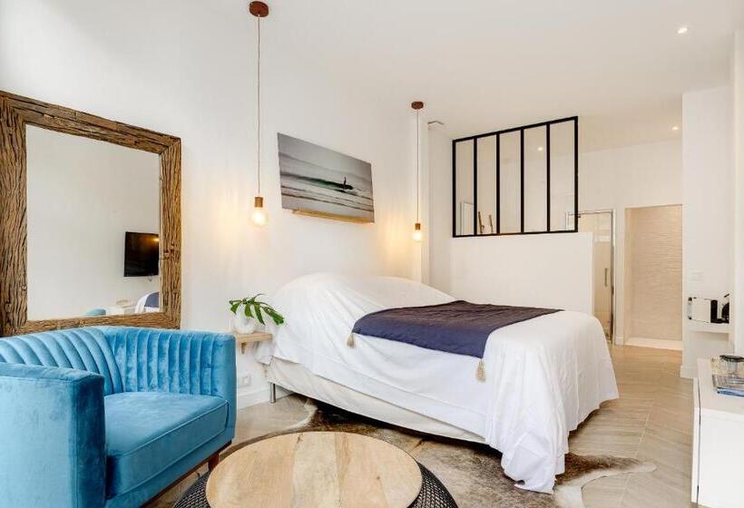 استودیوی لوکس, Le Moma By The Ocean