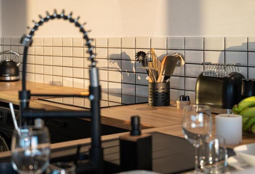 آپارتمان 1 خوابه با چشمانداز استخر, Le Moma By The Ocean