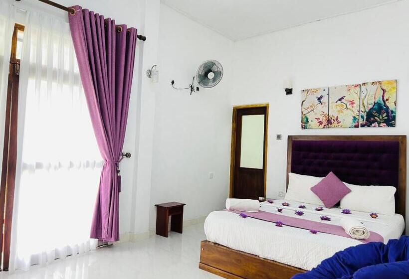 Номер Deluxe с Балконом, 25 By Heaven