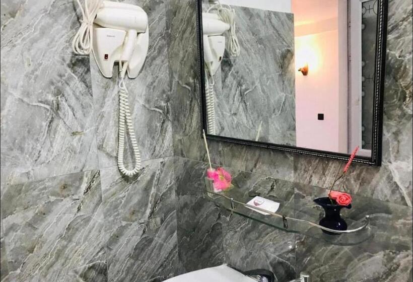 Номер Deluxe, 25 By Heaven