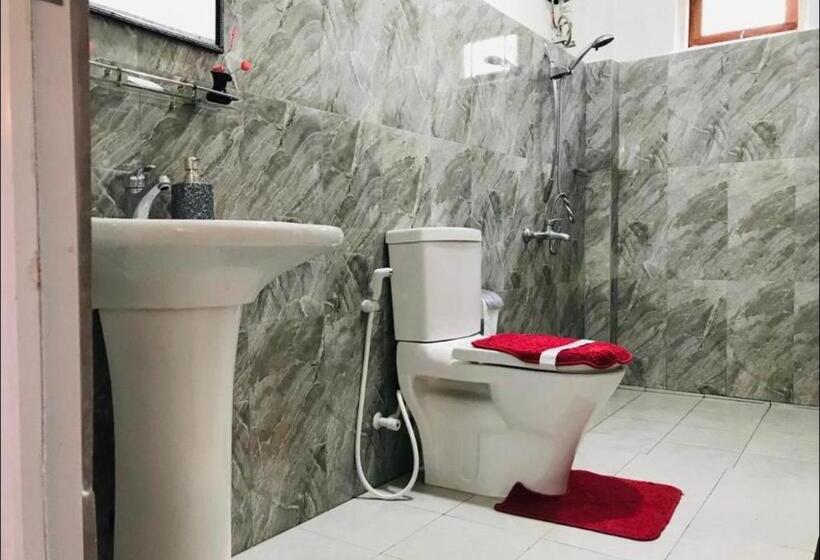 Номер Deluxe, 25 By Heaven