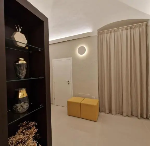 スタンダードトリプルルーム, Ap Luxury Room