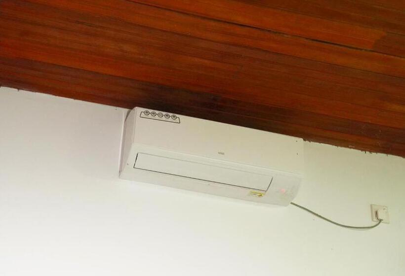 스탠다드 룸 가든 전망, Villa Nadya Guesthouse