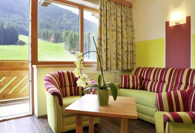 バルコニー付２ベッドルームアパートメント, Familienhotel Moos Alm