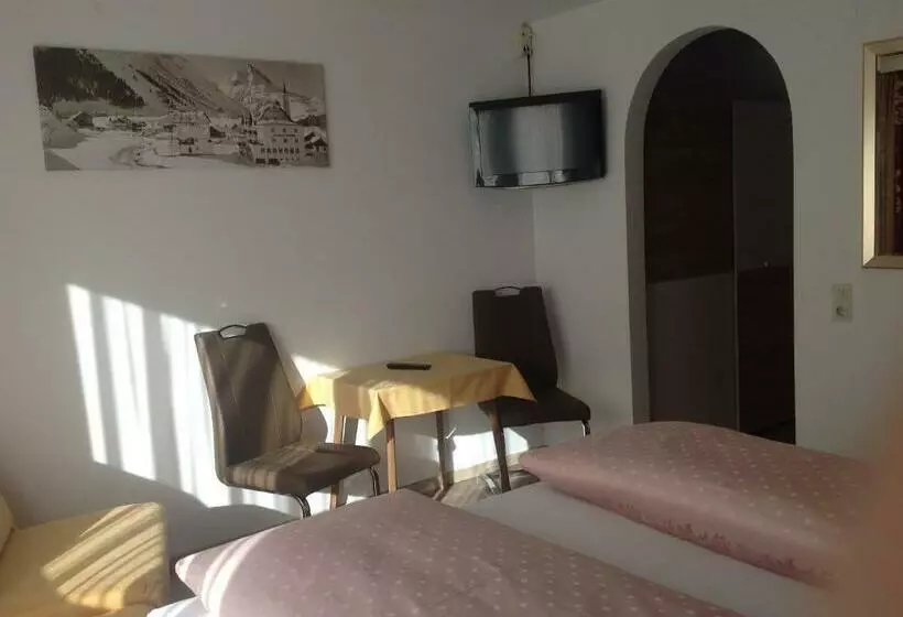 اتاق استاندارد, Apart Garni Lais