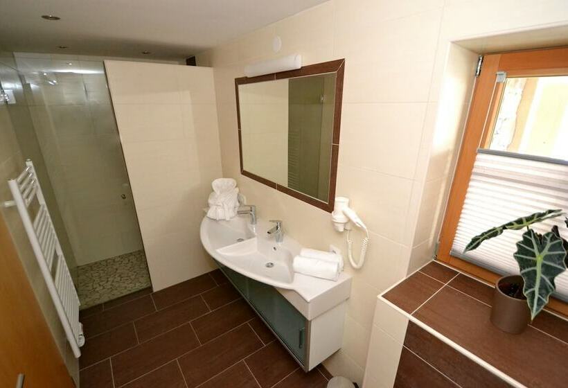 בקתת חדר, Chalets & Apartments Wachterhof