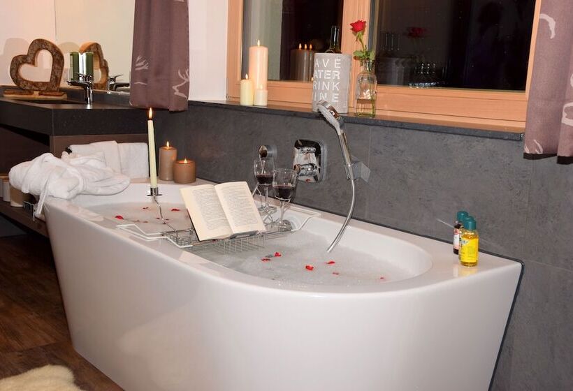 בקתת חדר, Chalets & Apartments Wachterhof