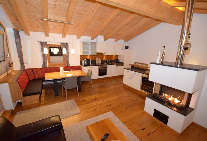 בקתת חדר, Chalets & Apartments Wachterhof