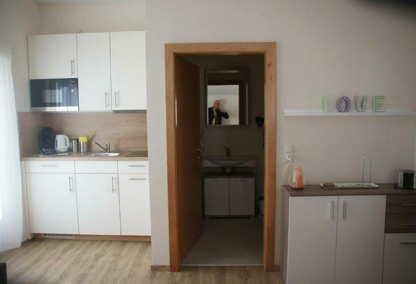 Апартаменты 1 Спальня с Балконом, Das Taubenhaus
