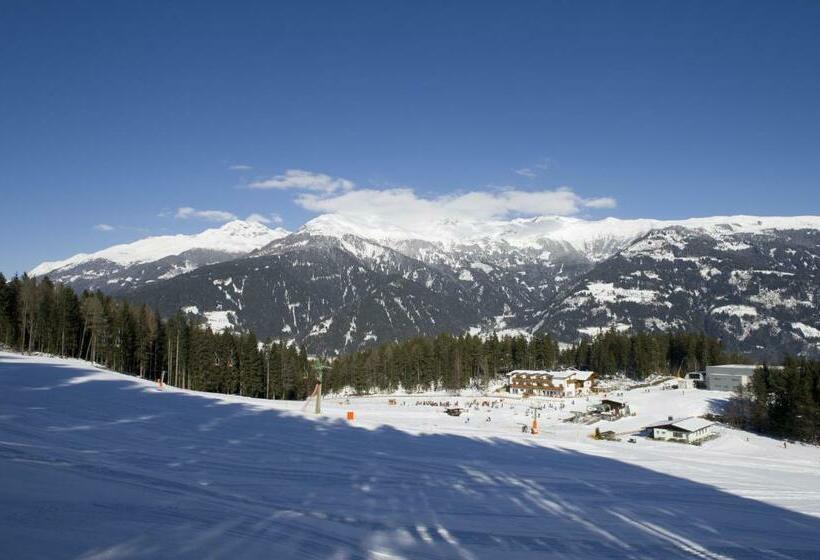 חדר סטנדרט עם מרפסת, Familienhotel Moos Alm