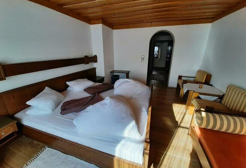 Номер Стандарт, Forellenstube