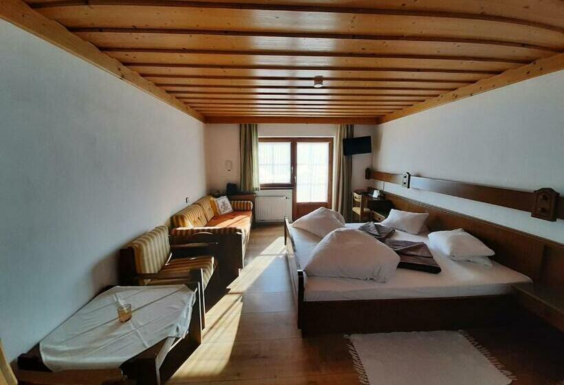 スタンダードルーム, Forellenstube