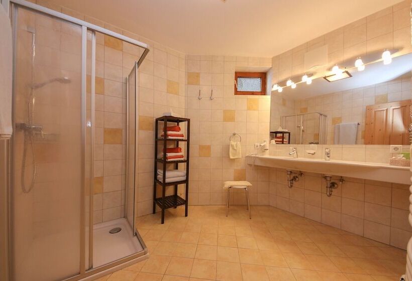 1ベッドルームアパートメント, Forellenstube