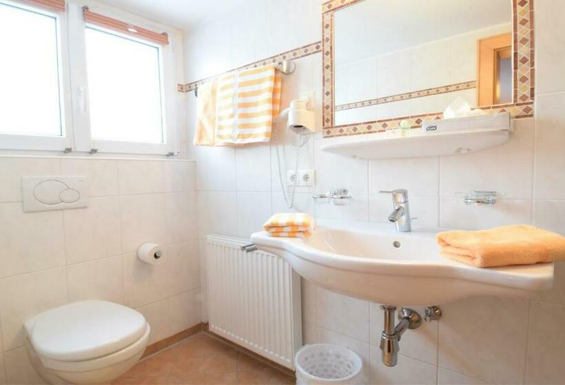 标准间, Haus Jehle