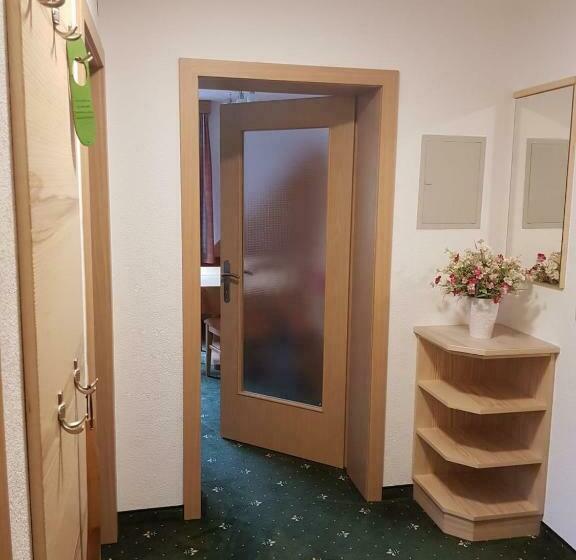 带2个卧室的公寓, Haus Jehle