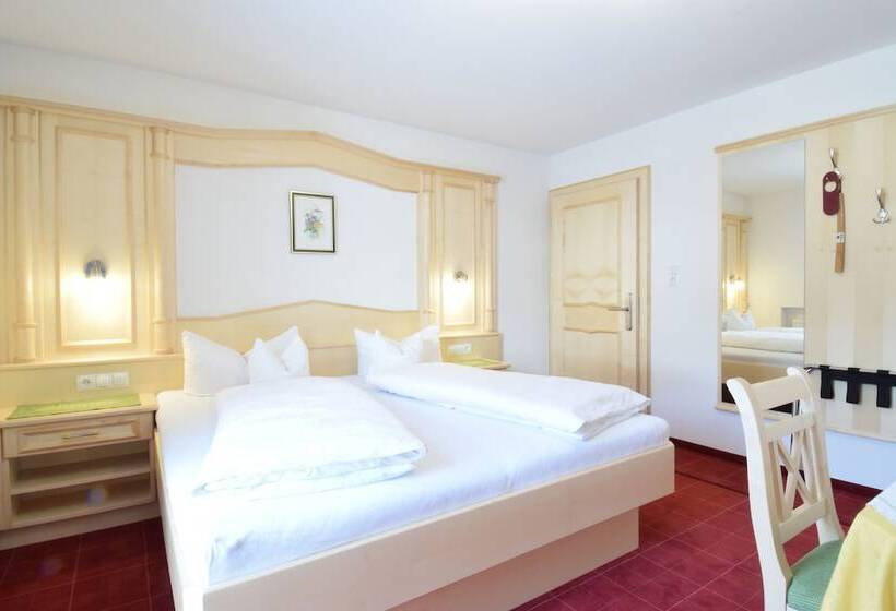 标准间带阳台, Haus Jehle