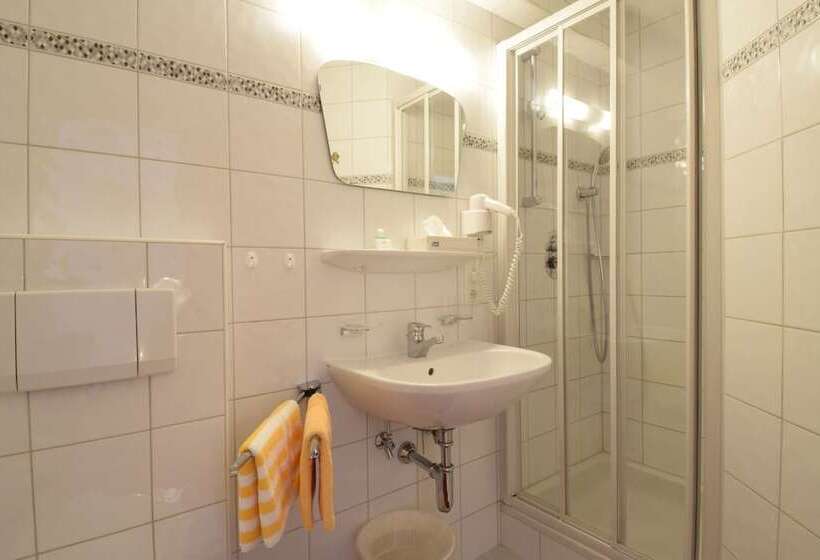 标准间带阳台, Haus Jehle