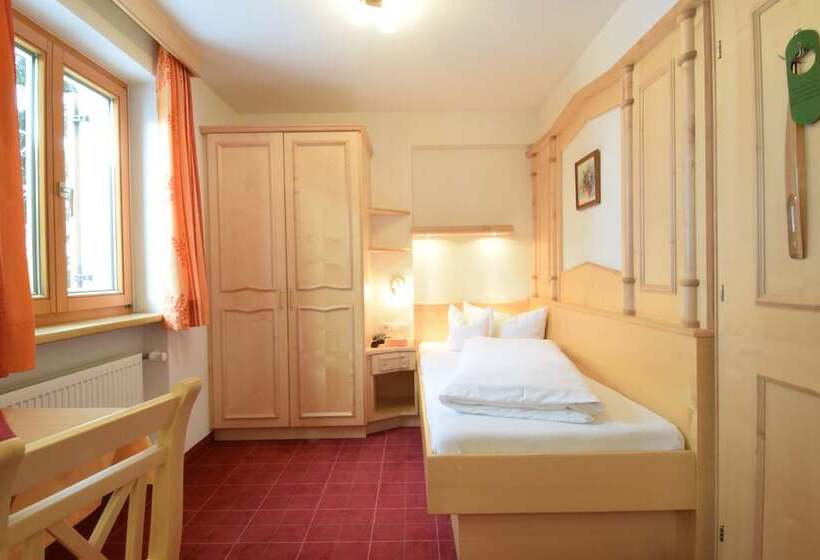 标准单人间, Haus Jehle