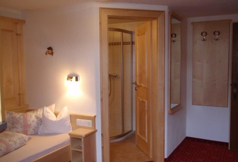 标准单人间, Haus Jehle