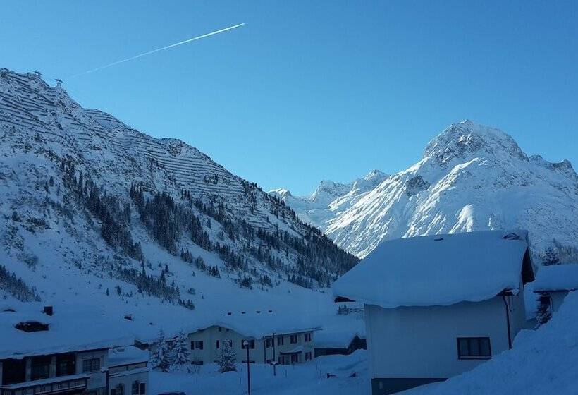 标准单人间, Haus Jehle