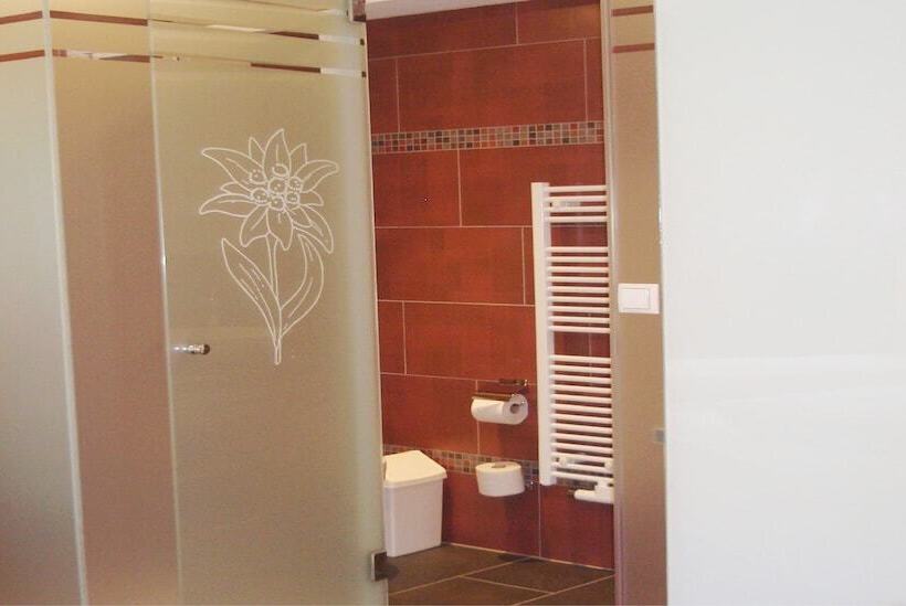 Comfort room with balcony, Haus Jehle