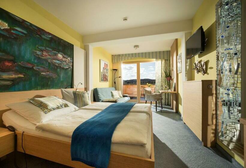 Номер Стандарт, Malerwinkl Restaurant + Kunst