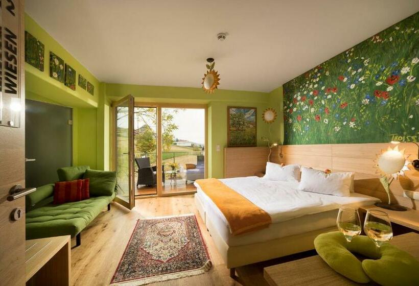 Номер Стандарт, Malerwinkl Restaurant + Kunst