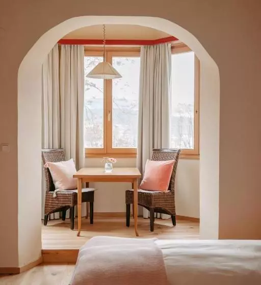 Standard Triple Room, Restaurant Soleo