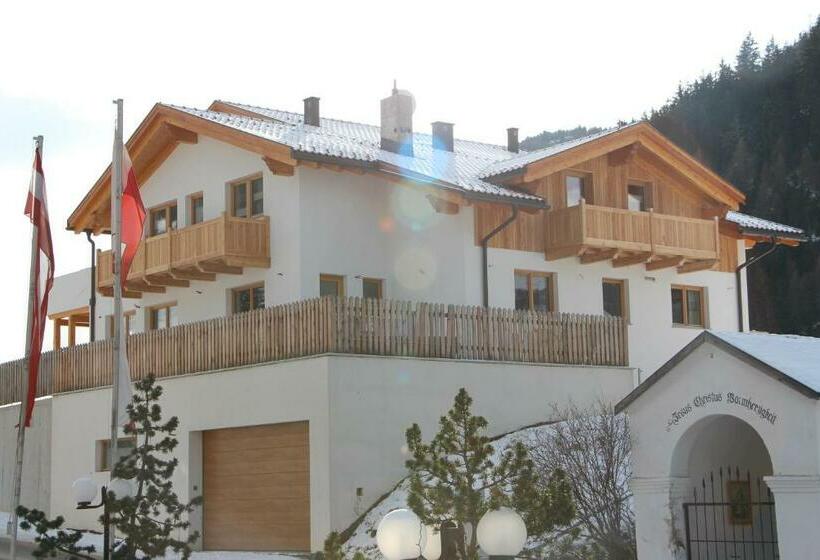 آپارتمان 1 خوابه همکف, Alpenrose Apart