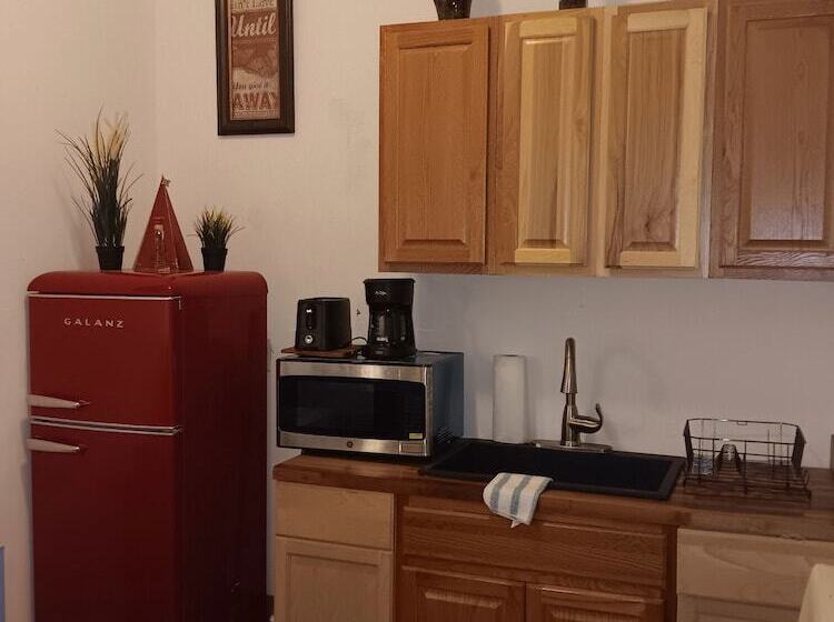 اتاق استاندارد, Downtown Abbey @ Dodd