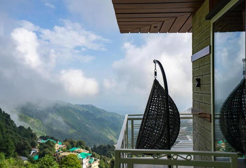 스탠다드 룸 킹사이즈 침대, Alt Life Luxe   Uppper Bhagsu Mcleodganj