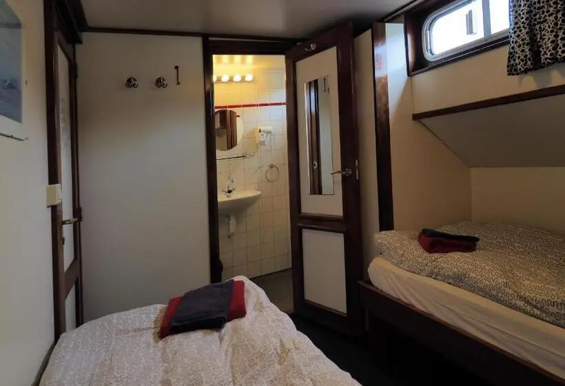 اتاق استاندارد, Boat Sarah Groningen