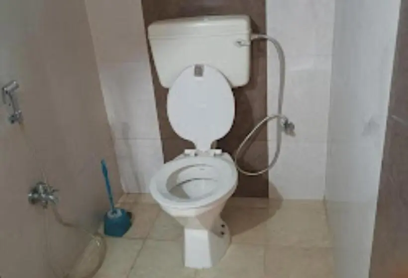 エコノミールーム, Durvankur Amboli