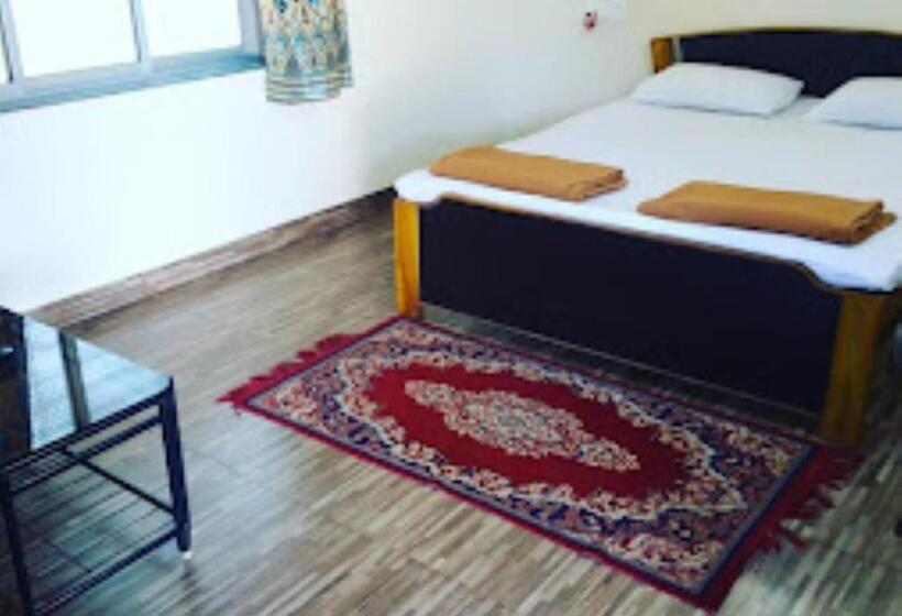 Номер Deluxe, Durvankur Amboli
