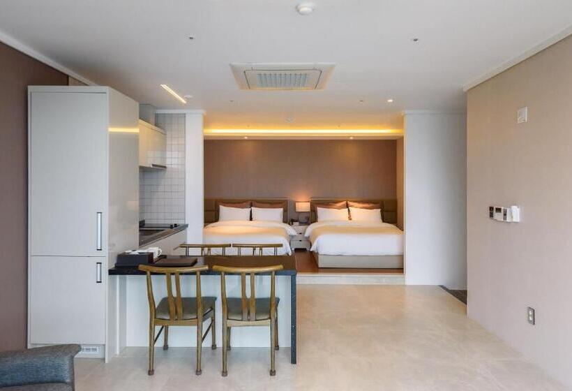 اتاق استاندارد, Friemily Poolvilla &