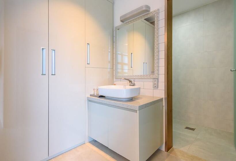 اتاق استاندارد, Friemily Poolvilla &