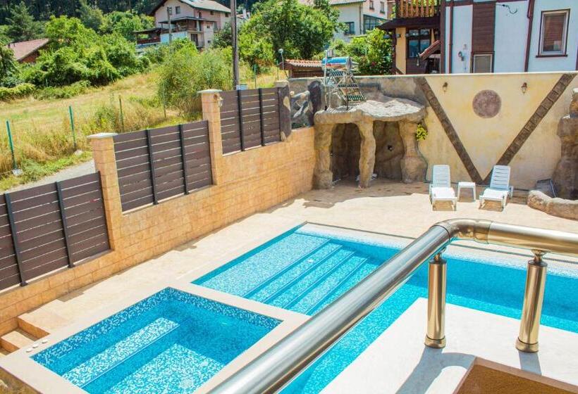 Номер Стандарт с Террасой, Guesthouse The Rock