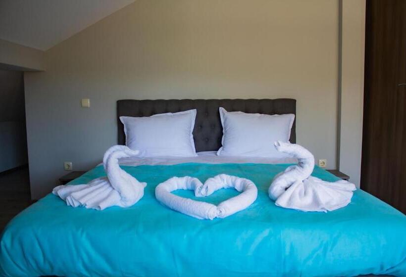 Семейный Номер Deluxe, Guesthouse The Rock