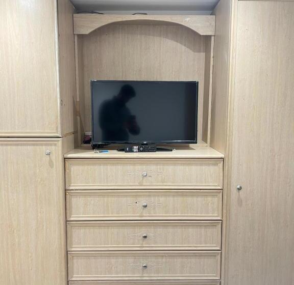 Номер Стандарт Трехместный, Stayeasy En Suite London