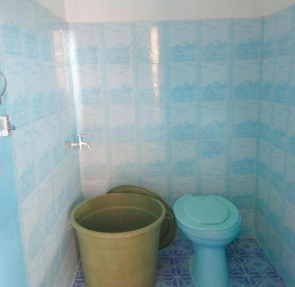 اتاق اکونومی, Penginapan Arwana Inn