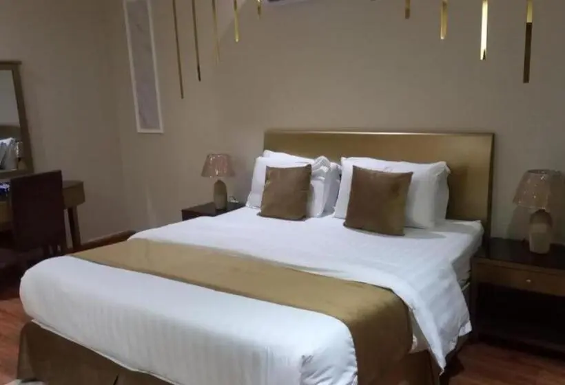 Huoneisto 3 Makuuhuonetta, درة رواق