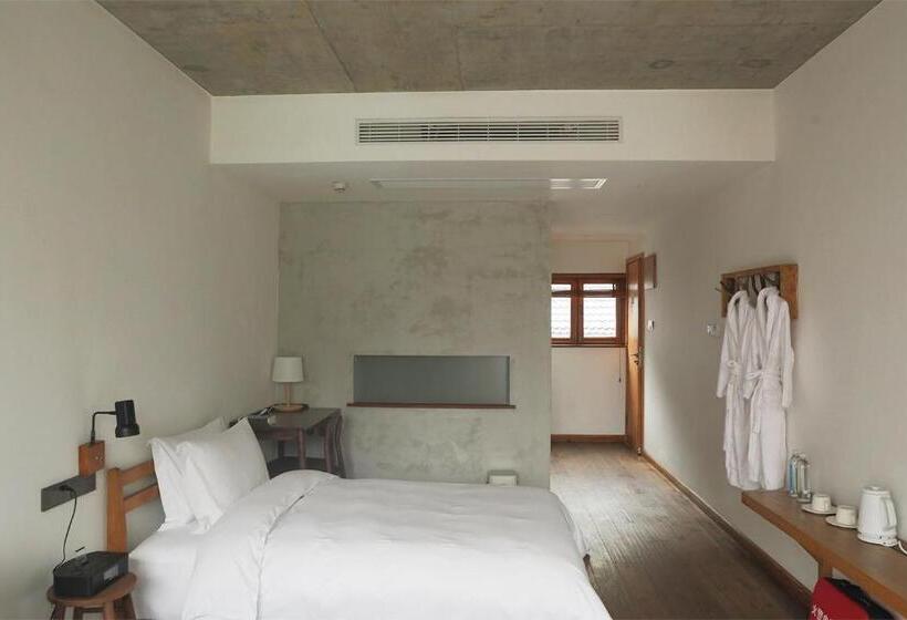 غرفة قياسية مزوَّدة بشُرفة, Hangzhou Tonglu Original Country Lutz B&b