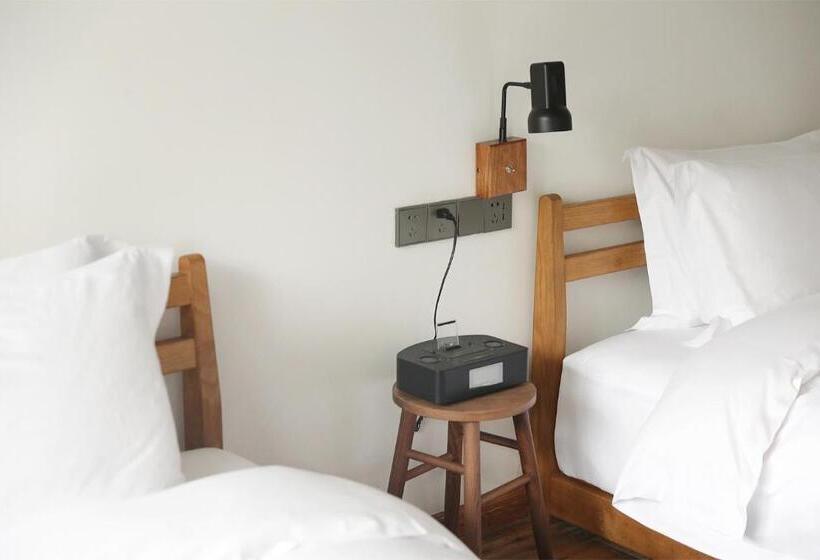 غرفة قياسية مزوَّدة بشُرفة, Hangzhou Tonglu Original Country Lutz B&b