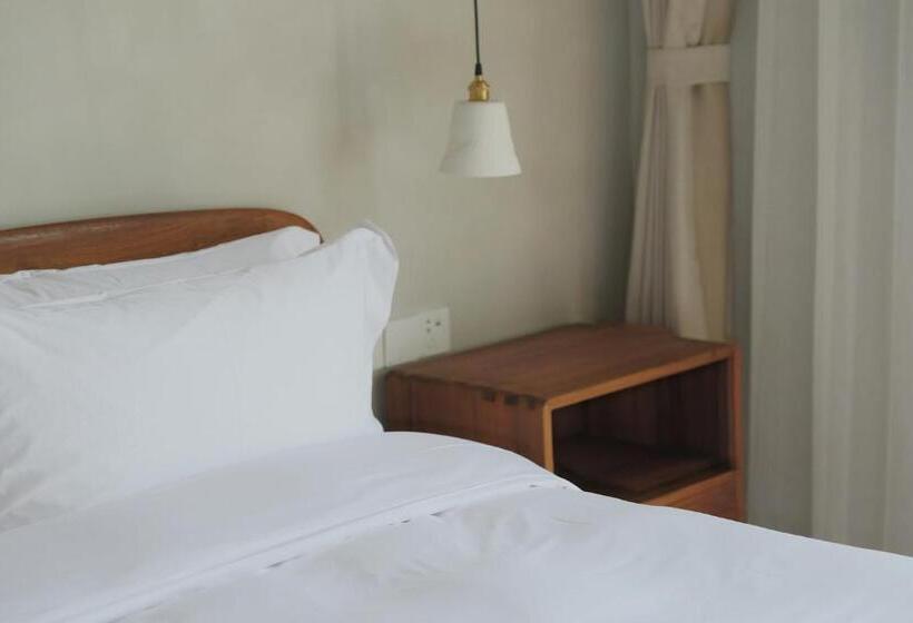 غرفة قياسية مزوَّدة بشُرفة, Hangzhou Tonglu Original Country Lutz B&b